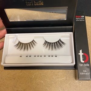 Magnetic Lashes by Tori Belle “Selfie”